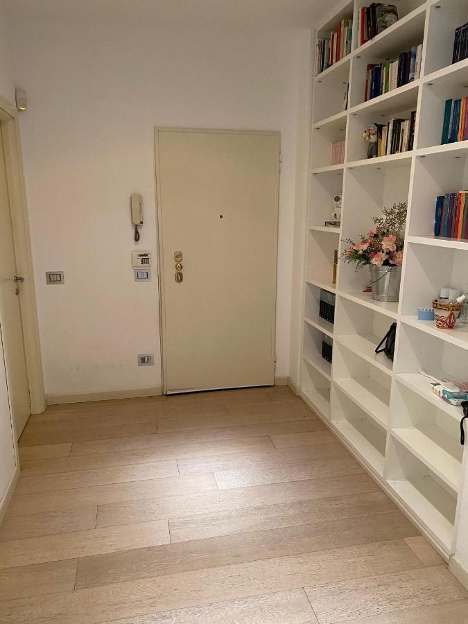Lovely Apartment In The New Porta Nuova Area Milano Ngoại thất bức ảnh