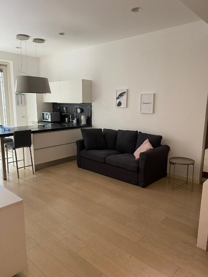 Lovely Apartment In The New Porta Nuova Area Milano Ngoại thất bức ảnh