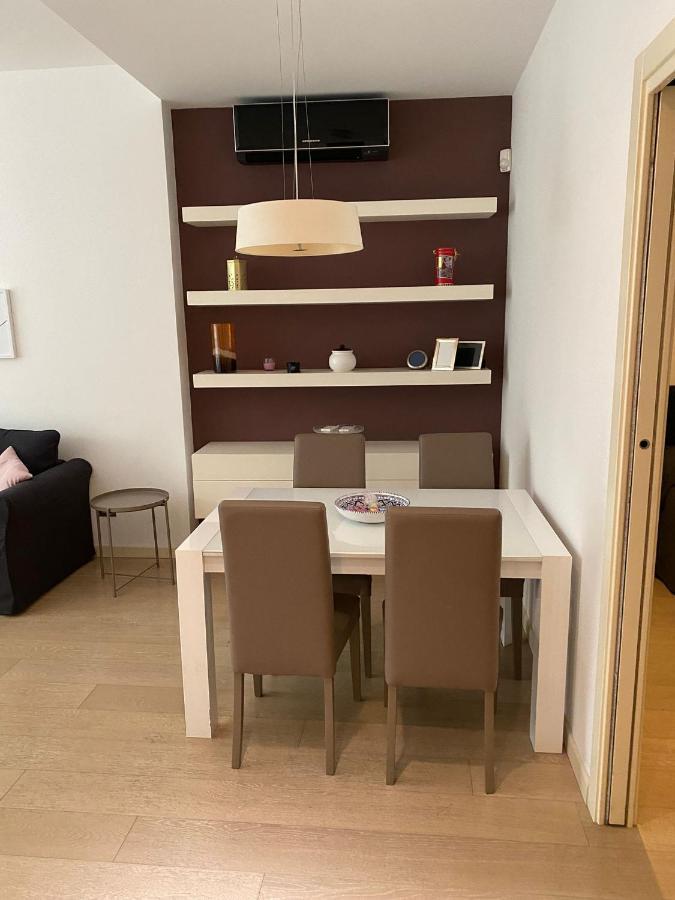 Lovely Apartment In The New Porta Nuova Area Milano Ngoại thất bức ảnh
