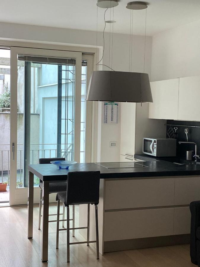 Lovely Apartment In The New Porta Nuova Area Milano Ngoại thất bức ảnh